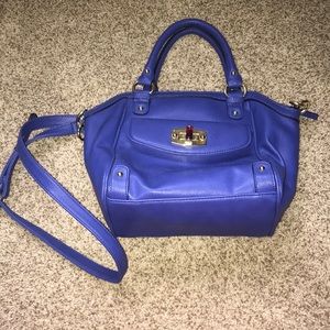 Merona Crossbody Blue Bag..selling for best offer!